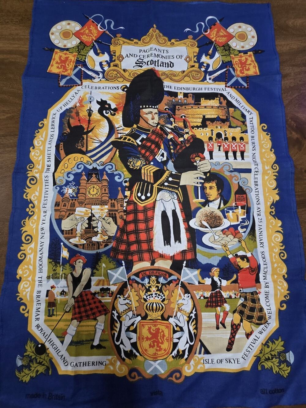 Vintage 100% Cotton Tea Towel Scotland Pageants and Ceremonies Kilts Tartans